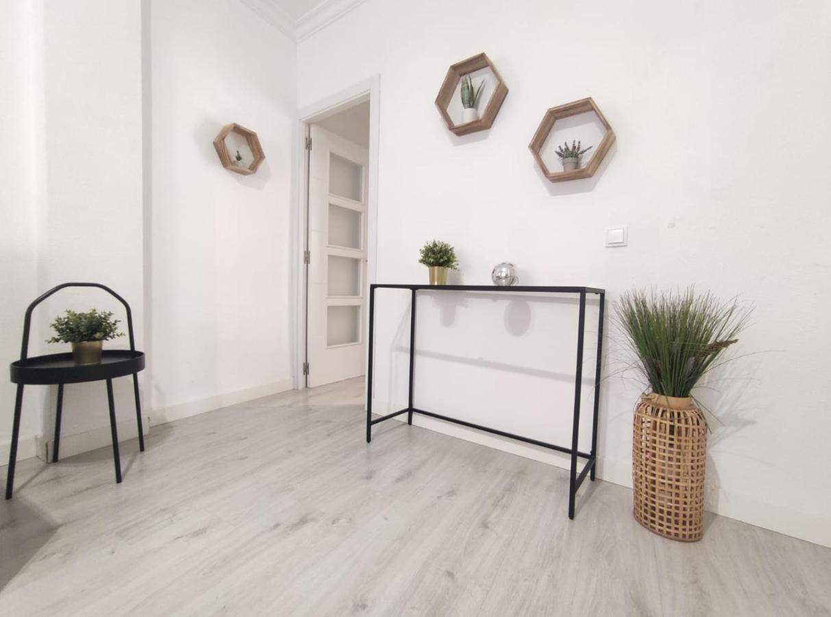 Covadonga Suite Home Севилья Экстерьер фото